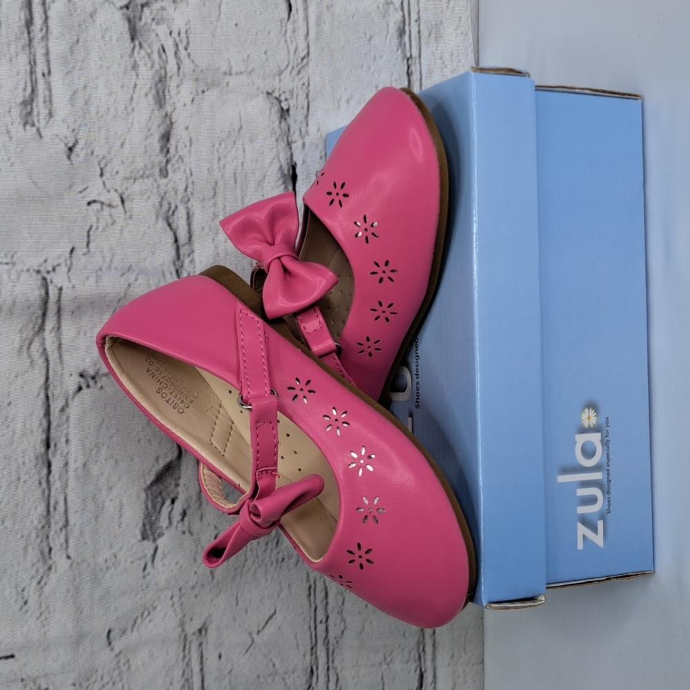 Pink Dress Shoes with Bow and Strap